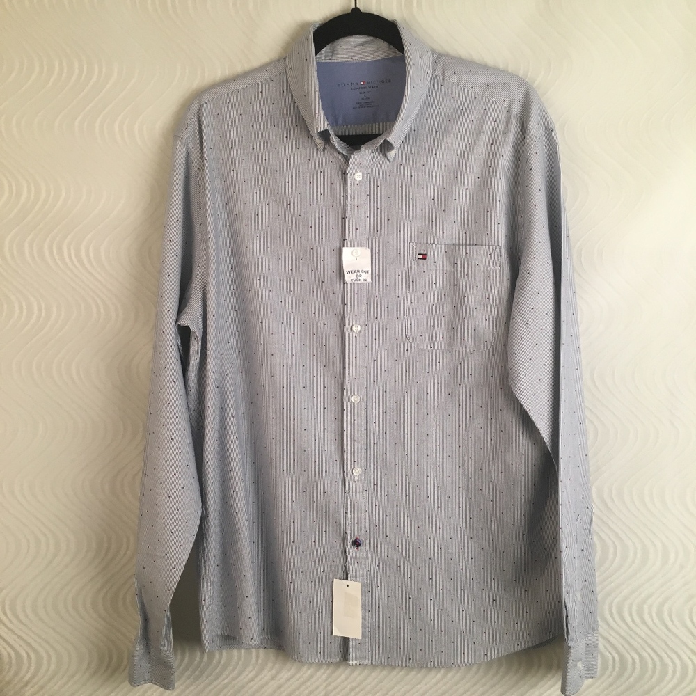 NWT Tommy Hilfiger, Comfort Wash Slim Fit, Large